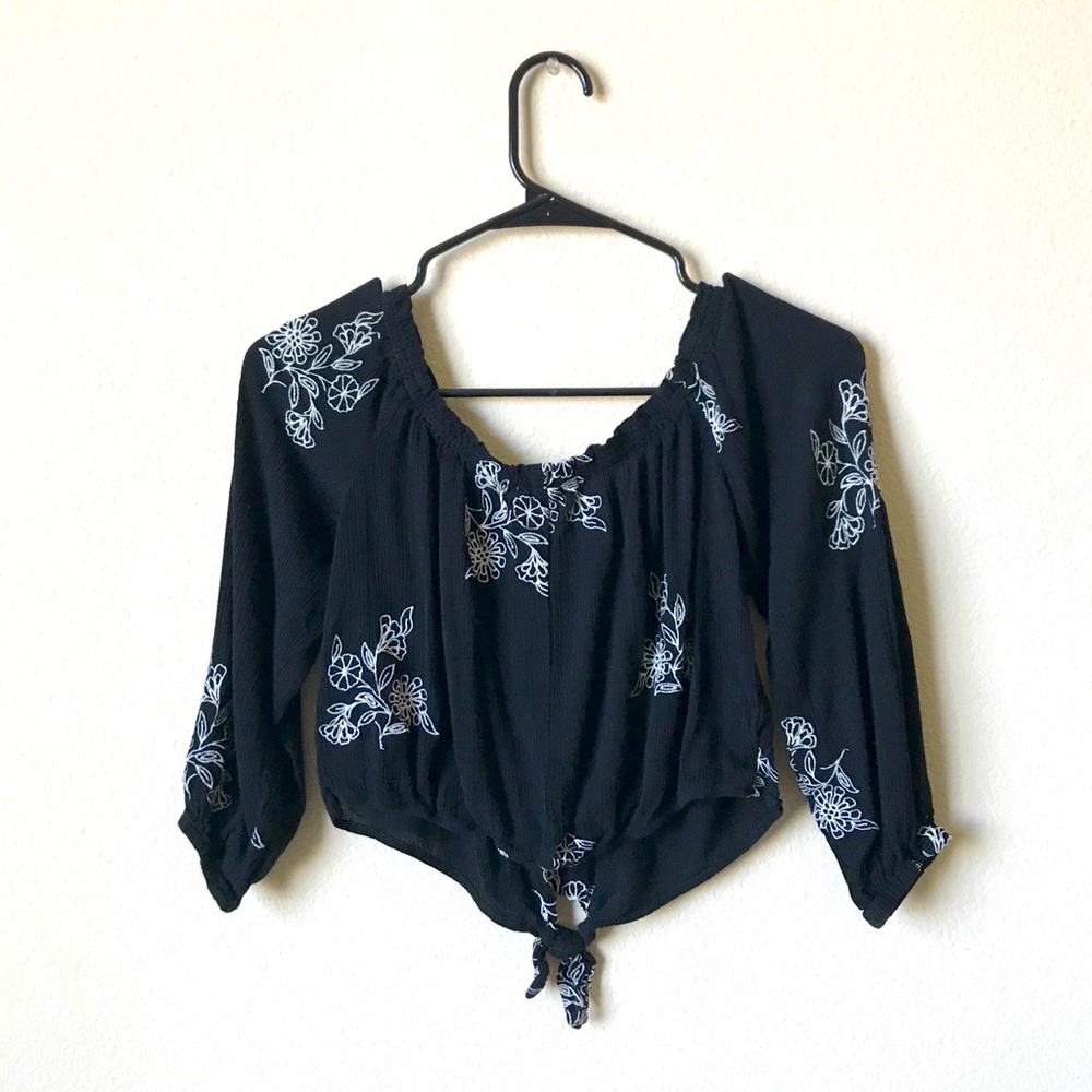 Black Floral Off The Shoulder Crop Top